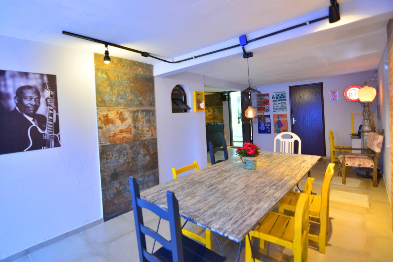 Arraial Blues Hostel Arraial do Cabo Exteriör bild